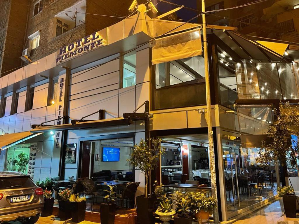Hotel Piemonte Tirana Bagian luar foto
