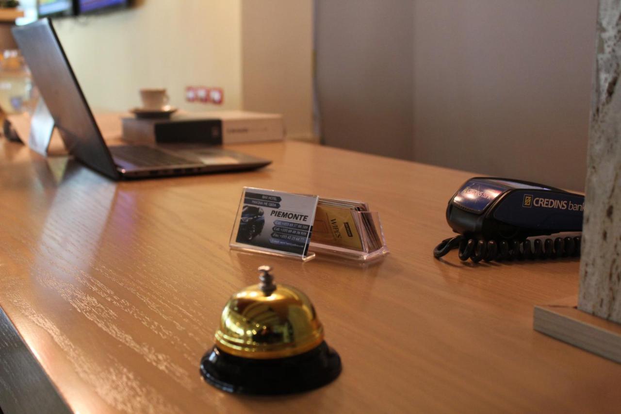 Hotel Piemonte Tirana Bagian luar foto