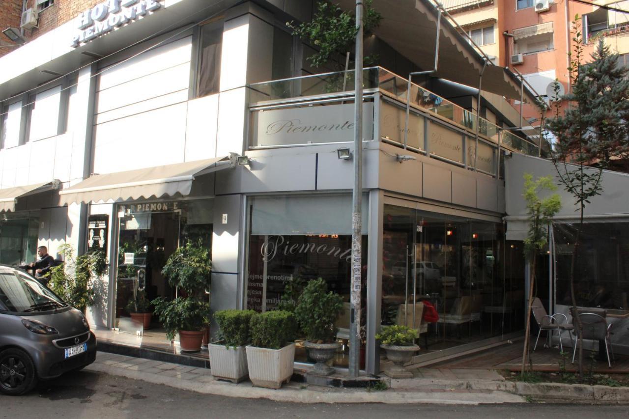Hotel Piemonte Tirana Bagian luar foto